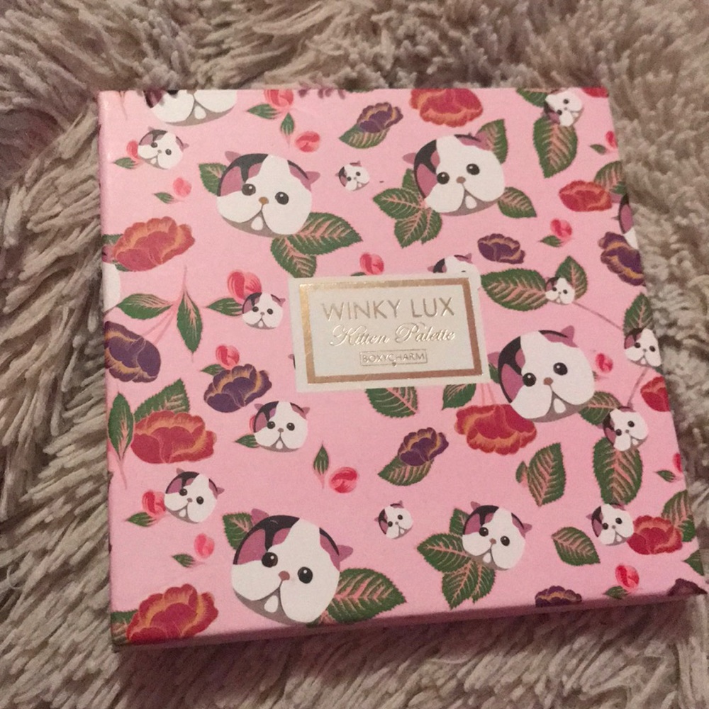 Winky Lux Kitten Palette